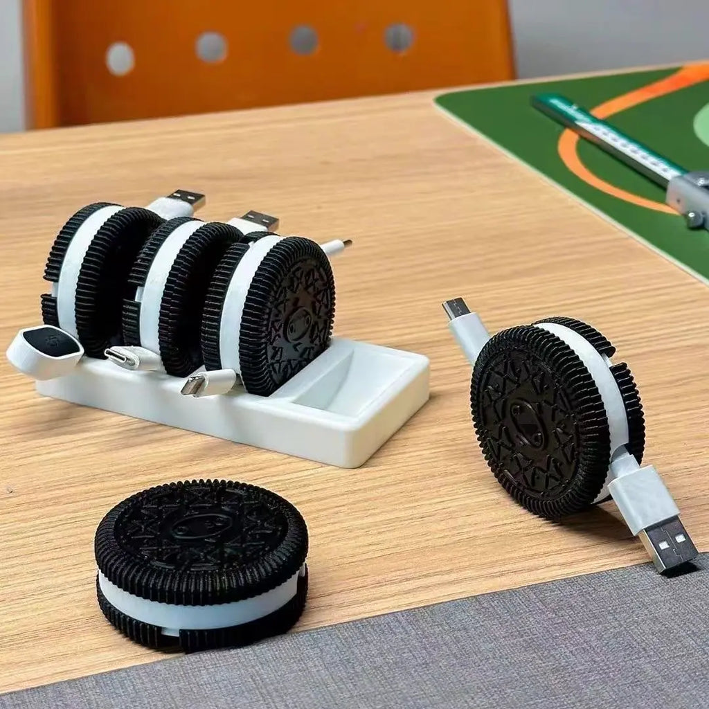 3D Printed Cookie Cable Organizer Set - 4-Piece Realistic Cookie Stand with Tray, Unique Desktop Accessories for Tech Enthusiasts and Plush Mini Fidget Animal, Ideal Gift for Italian Brainrot Toy Lovers